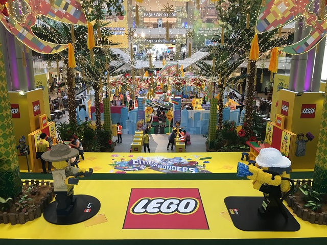 Rojak Daily Pavilion KL has been transformed into a life-size LEGO city that looks just like 'The Lego Movie' brought to life!